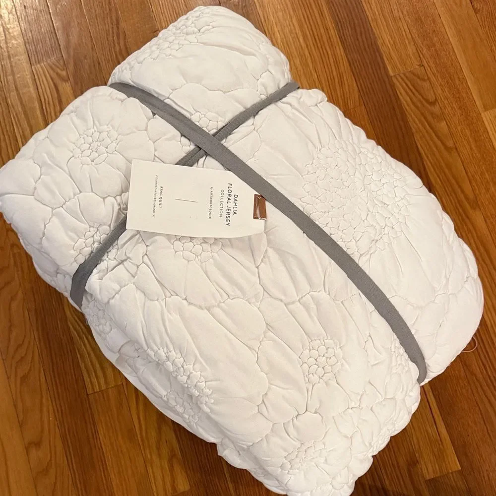 Anthropologie Dahlia Cotton Jersey Floral Quilt